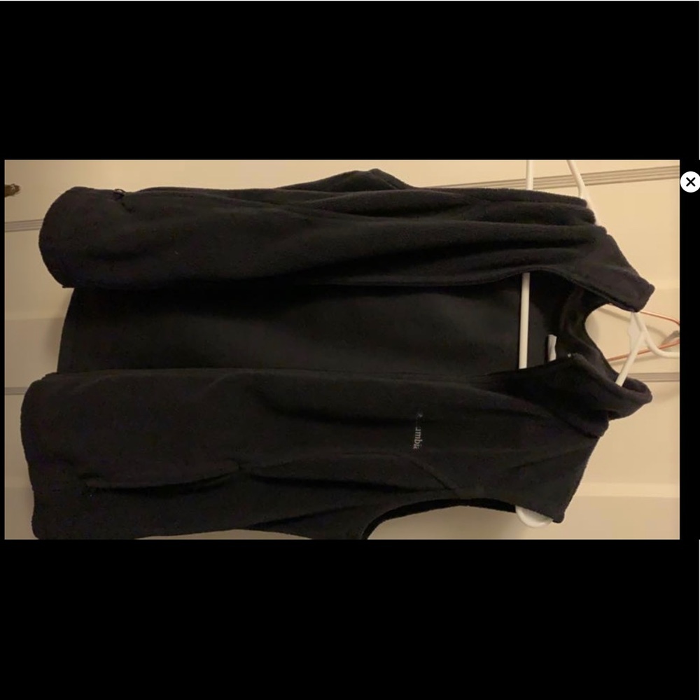 Columbia fleece vest
